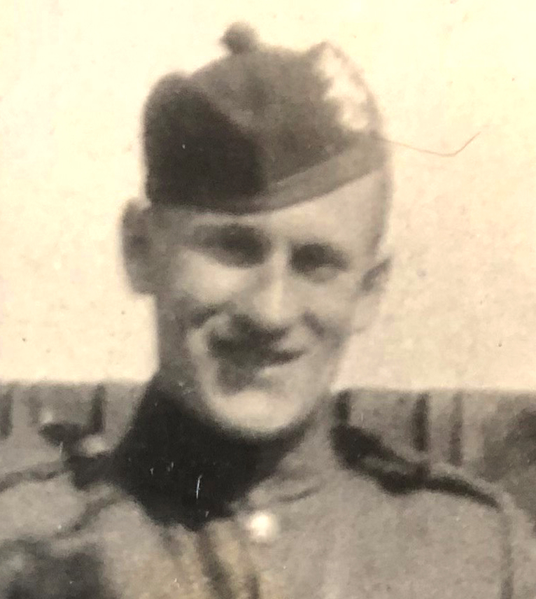 Photo of photos/Norman Leslie McLennan b1893 portrait_crop